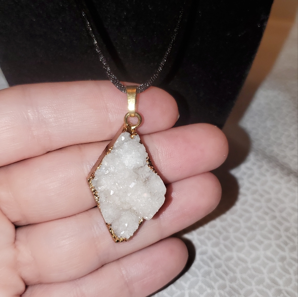 Quartz Druzy Necklace - Picture 5 of 5